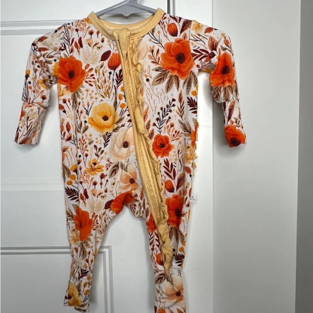 Little Snuggles Bamboo Newborn Floral Zippy